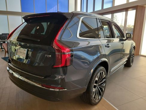 New 2026 Volvo XC90 T8 Ultra w/ Protection Package Premier AWD/4WD image 4