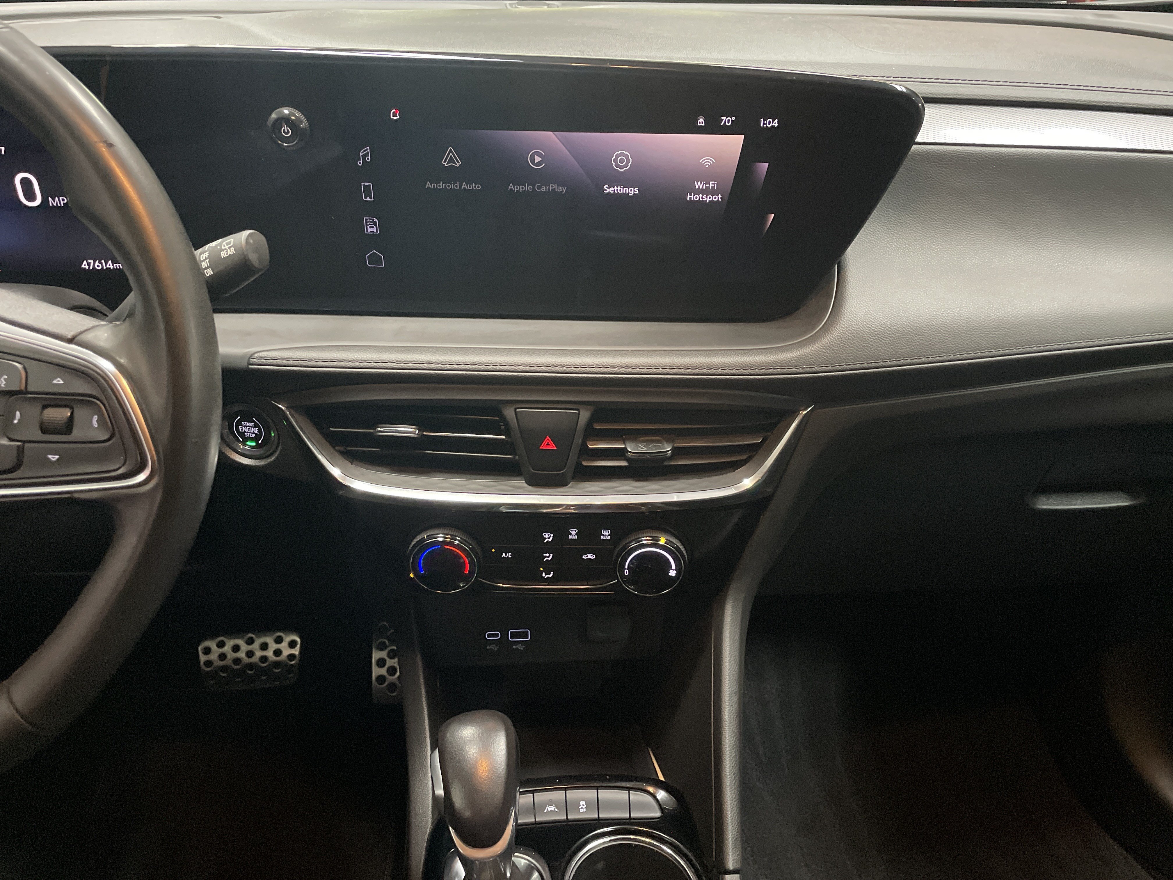Used 2024 Buick Encore GX Sport Touring FWD image 31