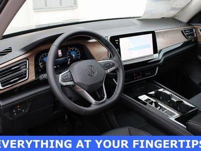 New 2026 Volkswagen Atlas SE