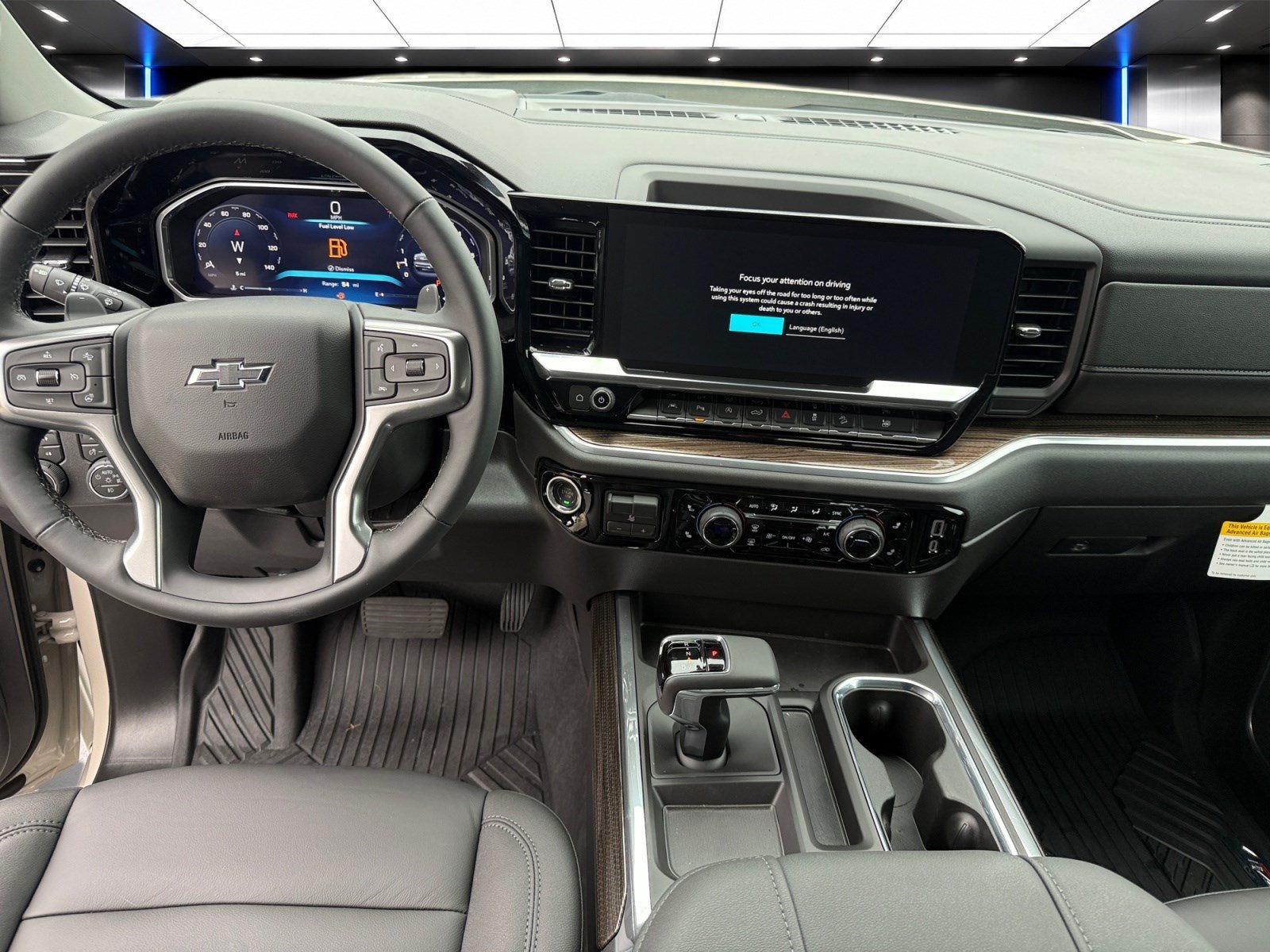 New 2026 Chevrolet Silverado 1500 RST w/ Dark Appearance Package AWD/4WD image 21