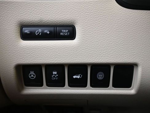 Used 2024 Nissan Murano SL image 25