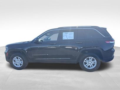 Used 2023 Jeep Grand Cherokee Laredo