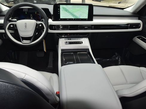 New 2026 Lincoln Aviator Reserve RWD image 46