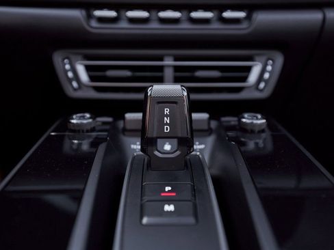 Used 2024 Porsche 911 Carrera GTS w/ Premium Package image 58