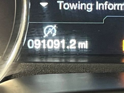 Used 2019 Ford F150 Lariat w/ Equipment Group 502A Luxury image 28