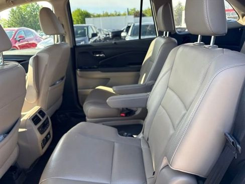 Used 2018 Honda Pilot Elite image 7