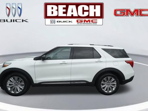 Used 2022 Ford Explorer Limited w/ Equipment Group 301A RWD image 6