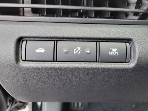 New 2025 Nissan Altima 2.5 S image 18