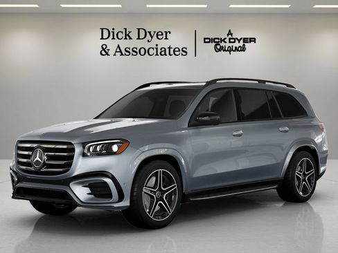 Used 2025 Mercedes-Benz GLS 450 4MATIC image 29