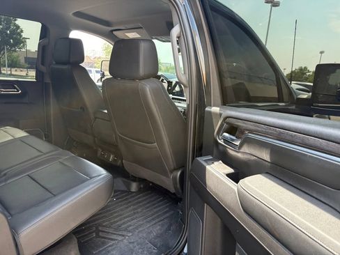 Used 2024 Chevrolet Silverado 2500 LTZ AWD/4WD image 27