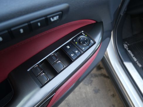 Certified 2023 Lexus NX 250 FWD w/ Premium Package image 18