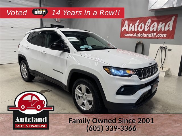 Used 2022 Jeep Compass Latitude w/ Convenience Group AWD/4WD image 1