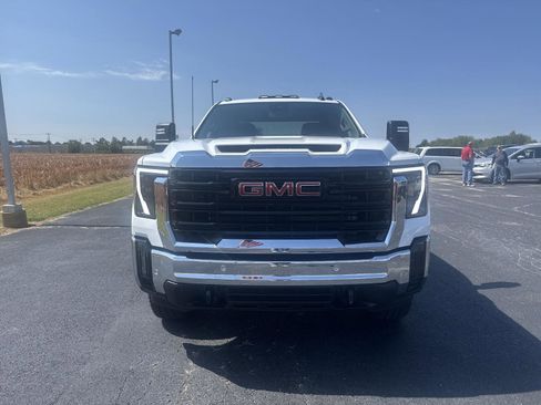 New 2026 GMC Sierra 2500 Pro w/ 1SA Pro Safety Plus Package image 8