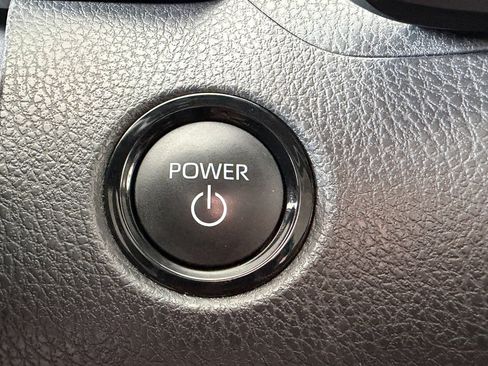 Used 2025 Toyota Camry SE w/ Multimedia Upgrade Package AWD/4WD image 15