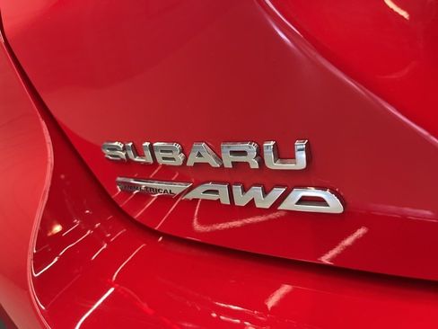 Used 2024 Subaru Crosstrek 2.0i Premium image 31