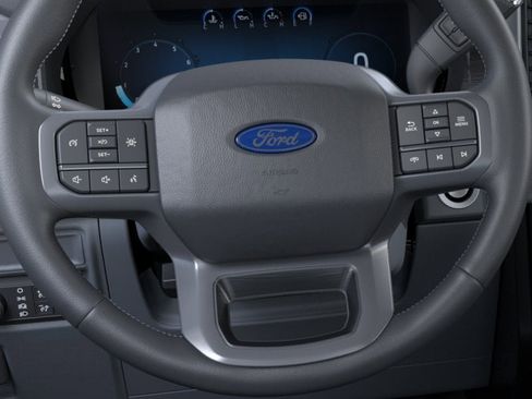 New 2026 Ford F150 XLT w/ XLT Chrome Appearance Package AWD/4WD image 12