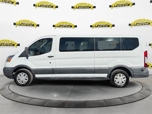 Used 2017 Ford Transit 350 XLT image 2