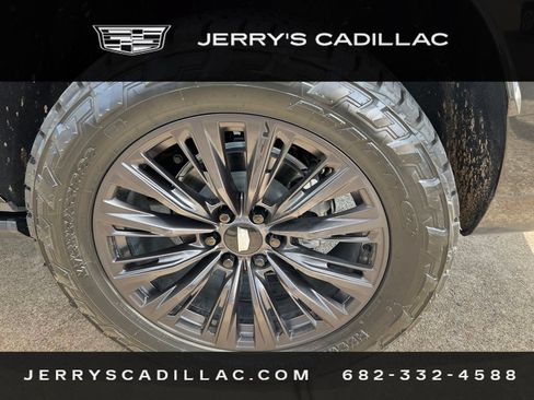 Used 2025 Cadillac Escalade Sport w/ LPO, ONYX Package AWD/4WD image 7