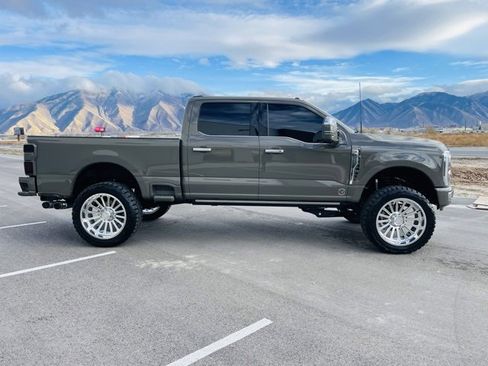 Used 2026 Ford F350 Platinum w/ Platinum Plus Package image 6