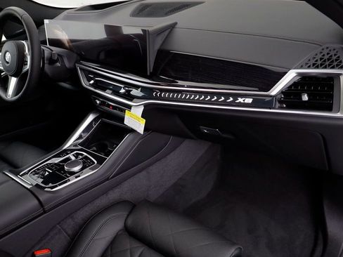 New 2026 BMW X6 xDrive40i w/ Climate Comfort Package image 20