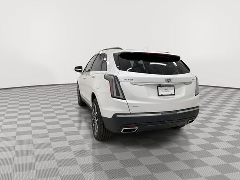 New 2025 Cadillac XT5 Sportv w/ LPO, Floor Liner Package image 9