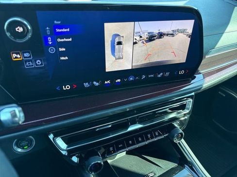 Used 2024 Chevrolet Traverse RS w/ LPO, Floor Liner Package FWD image 18