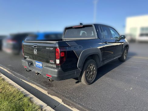 Used 2021 Honda Ridgeline Sport image 3