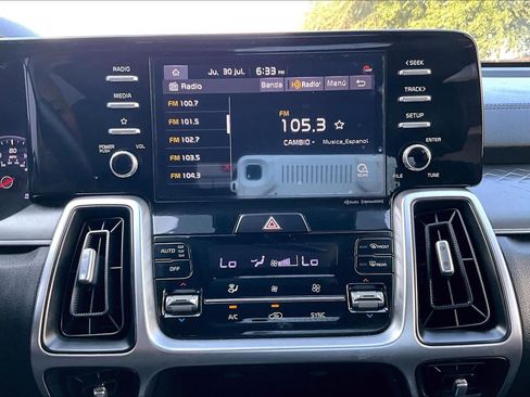 Used 2021 Kia Sorento S w/ Panoramic Sunroof Package FWD image 32