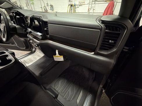 New 2026 GMC Sierra 1500 SLE AWD/4WD image 45