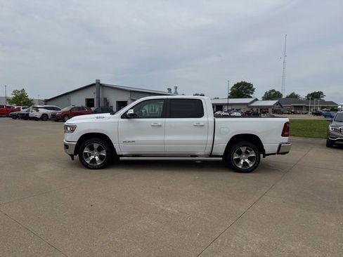 Used 2023 RAM 1500 Laramie AWD/4WD image 4