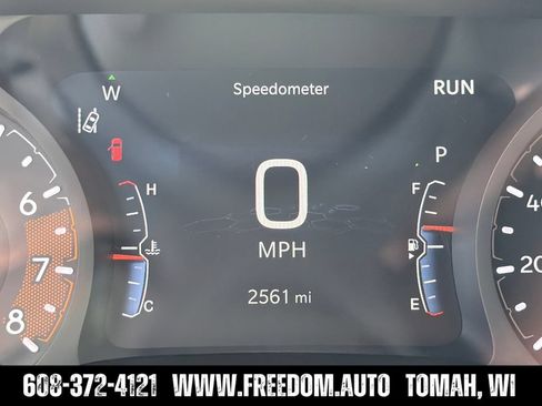 Used 2026 Jeep Compass Latitude AWD/4WD image 16