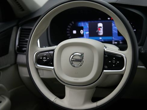 Used 2024 Volvo XC90 T8 Ultimate w/ Protection Package Premier AWD/4WD image 30