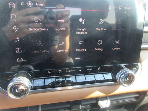 New 2026 GMC Canyon AT4 AWD/4WD image 17