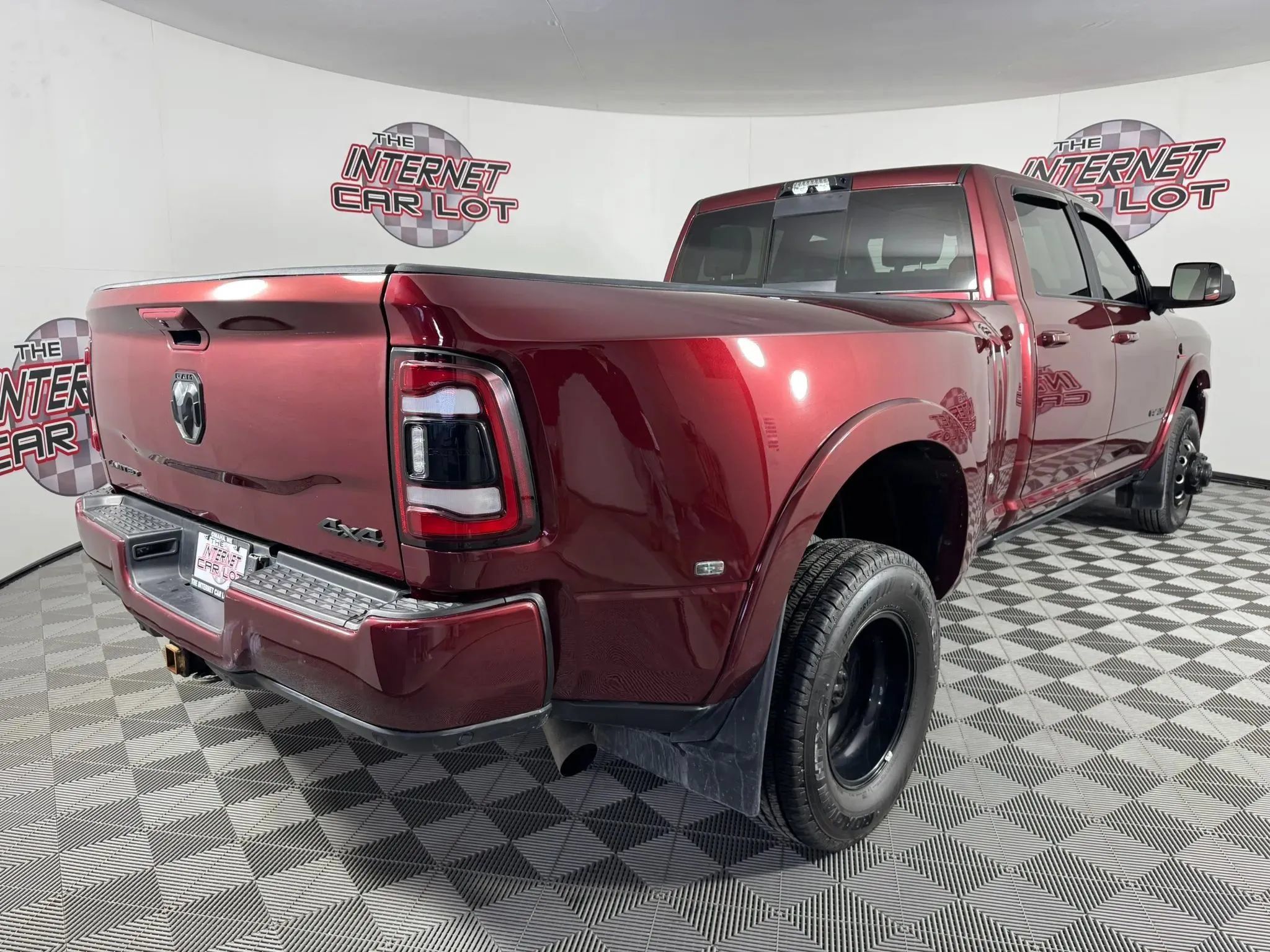 Used 2021 RAM 3500 Limited w/ Max Tow Package AWD/4WD image 7