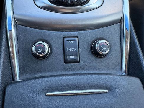 Used 2013 INFINITI G37 x Sedan w/ Premium Pkg AWD/4WD image 29