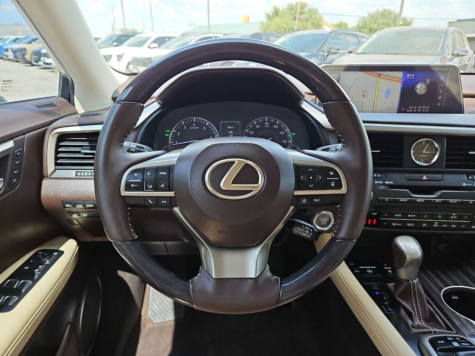 Used 2017 Lexus RX 350 FWD w/ Luxury Package image 21