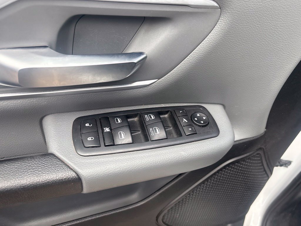 Used 2020 RAM 1500 Big Horn RWD image 16