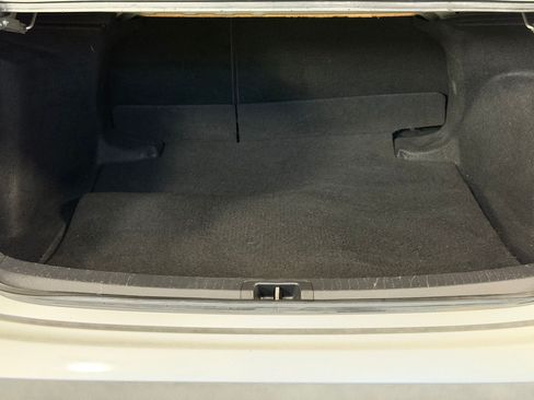 Used 2020 Toyota Corolla LE FWD image 20