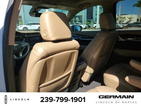 Used 2022 Cadillac XT6 Sport w/ Platinum Package image 22