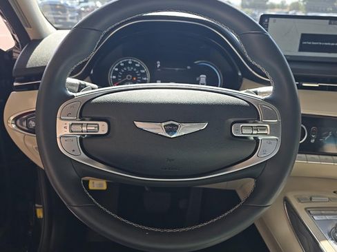 Used 2025 Genesis GV70 2.5T w/ Advanced Package AWD/4WD image 7