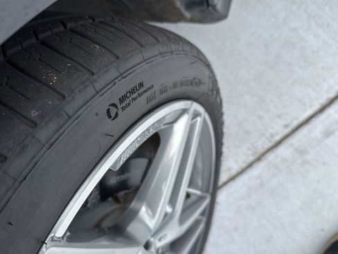 Used 2016 Mercedes-Benz E 400 E 400 image 37