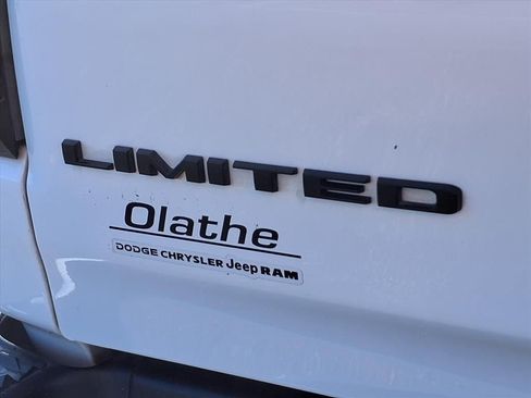 Used 2024 RAM 1500 Limited image 24