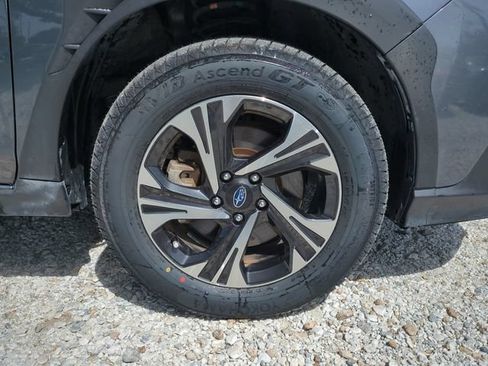 Used 2024 Subaru Crosstrek 2.0i Premium AWD/4WD image 11