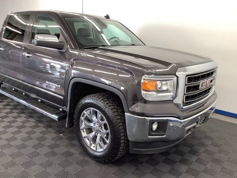 Used 2014 GMC Sierra 1500 SLT w/ SLT Crew Cab Value Package AWD/4WD image 23