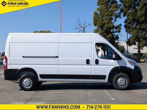 Used 2023 RAM ProMaster 2500 FWD image 8