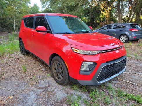 Used 2022 Kia Soul LX w/ Technology Package FWD image 22