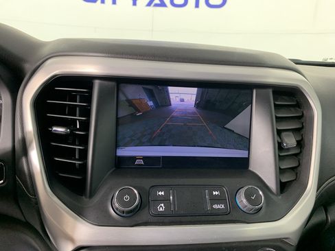 Used 2023 GMC Acadia SLT AWD/4WD image 26