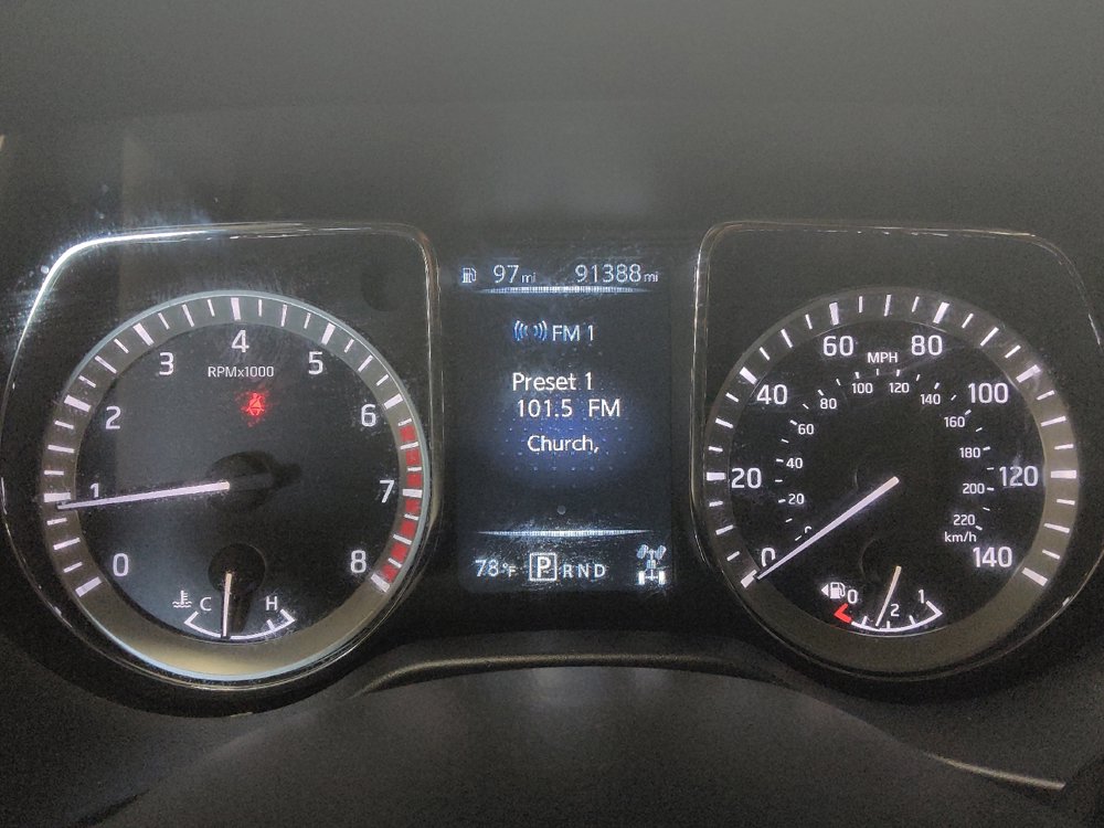 Used 2017 Nissan Titan SV AWD/4WD image 23