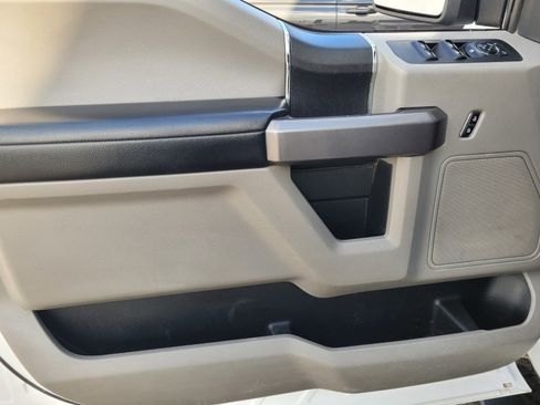 Used 2020 Ford F150 XLT w/ Trailer Tow Package image 16