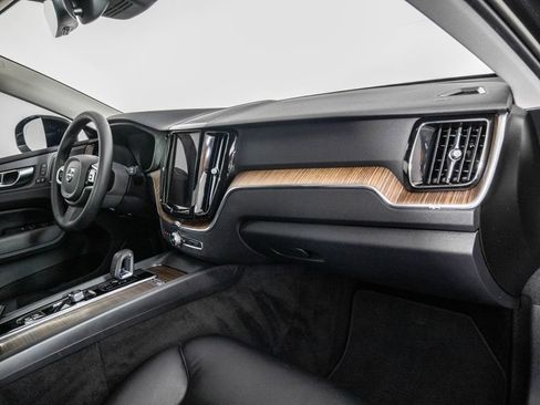 Used 2023 Volvo XC60 B5 Plus w/ Protection Package Premier FWD image 18